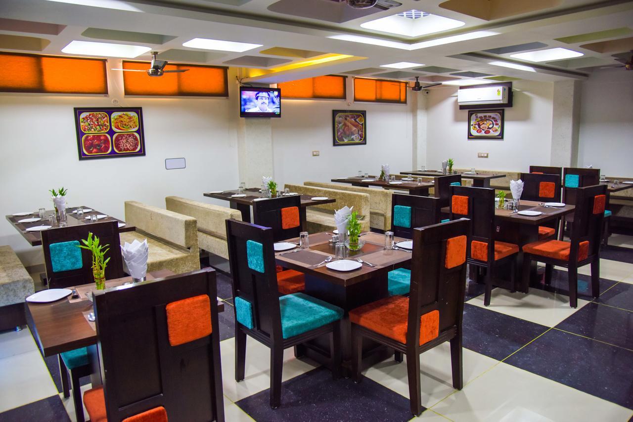 Hotel Tulsi Residency Bhuj Luaran gambar
