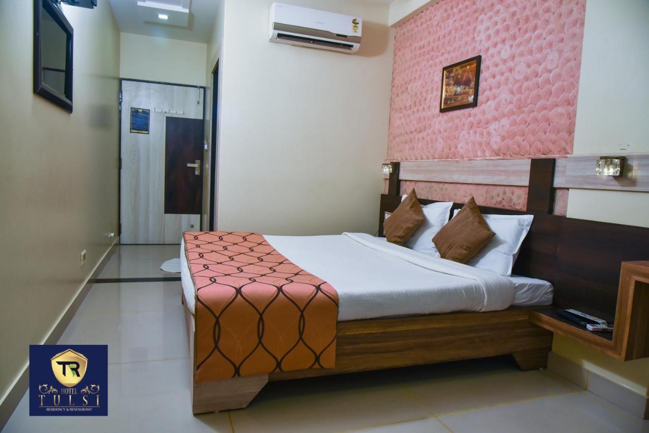 Hotel Tulsi Residency Bhuj Luaran gambar