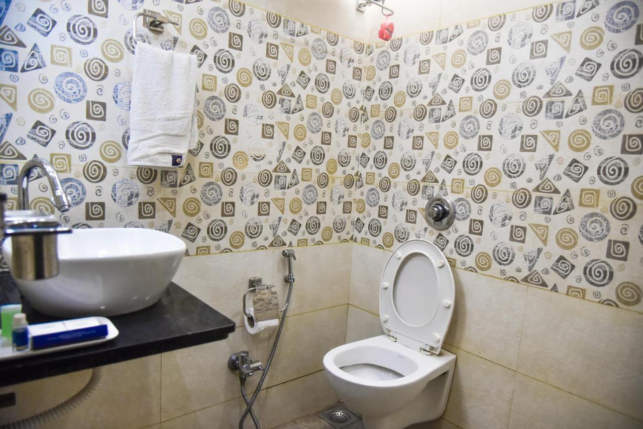 Hotel Tulsi Residency Bhuj Luaran gambar