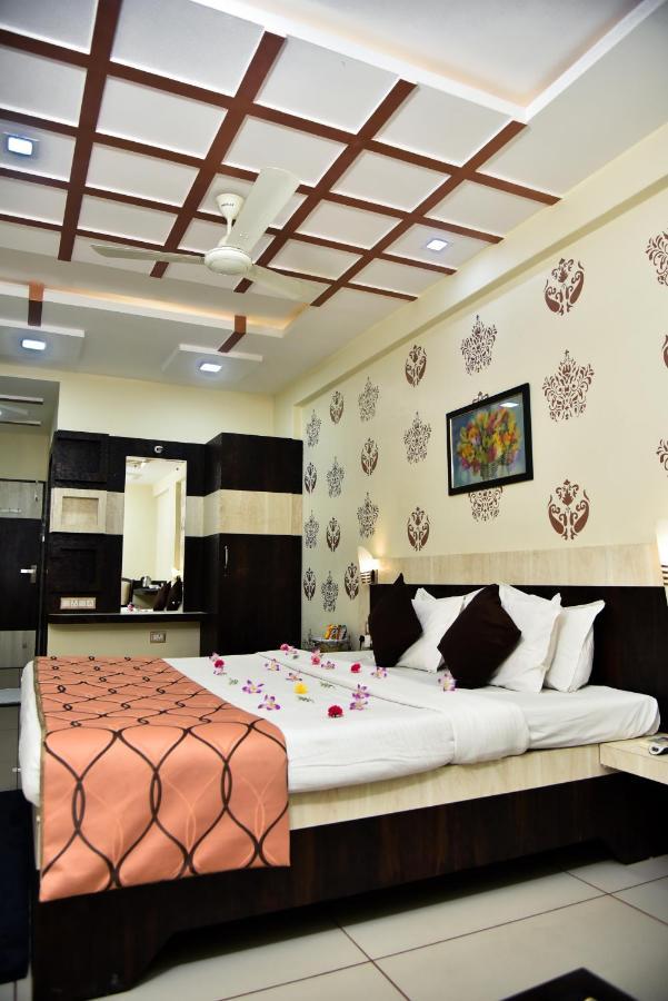 Hotel Tulsi Residency Bhuj Luaran gambar